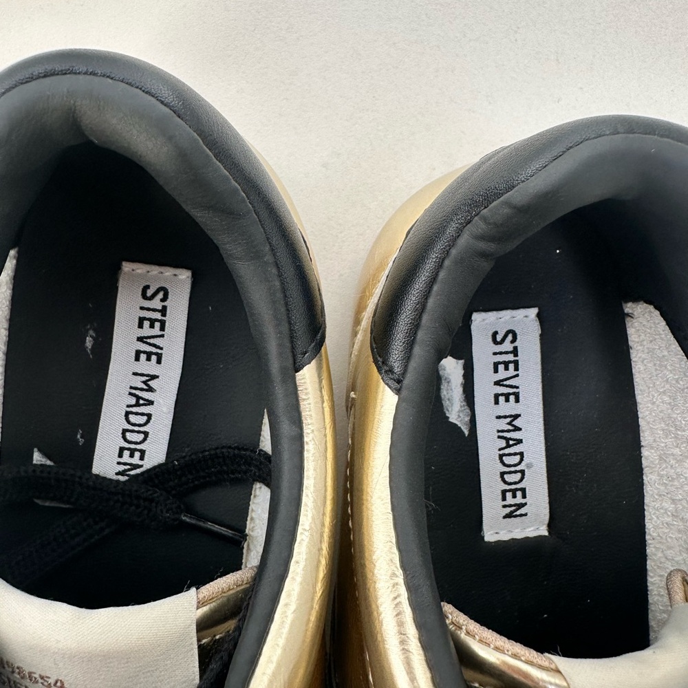 Steve‎ Madden Gold and Black Low-Top Sneakers - Picture 4 of 5